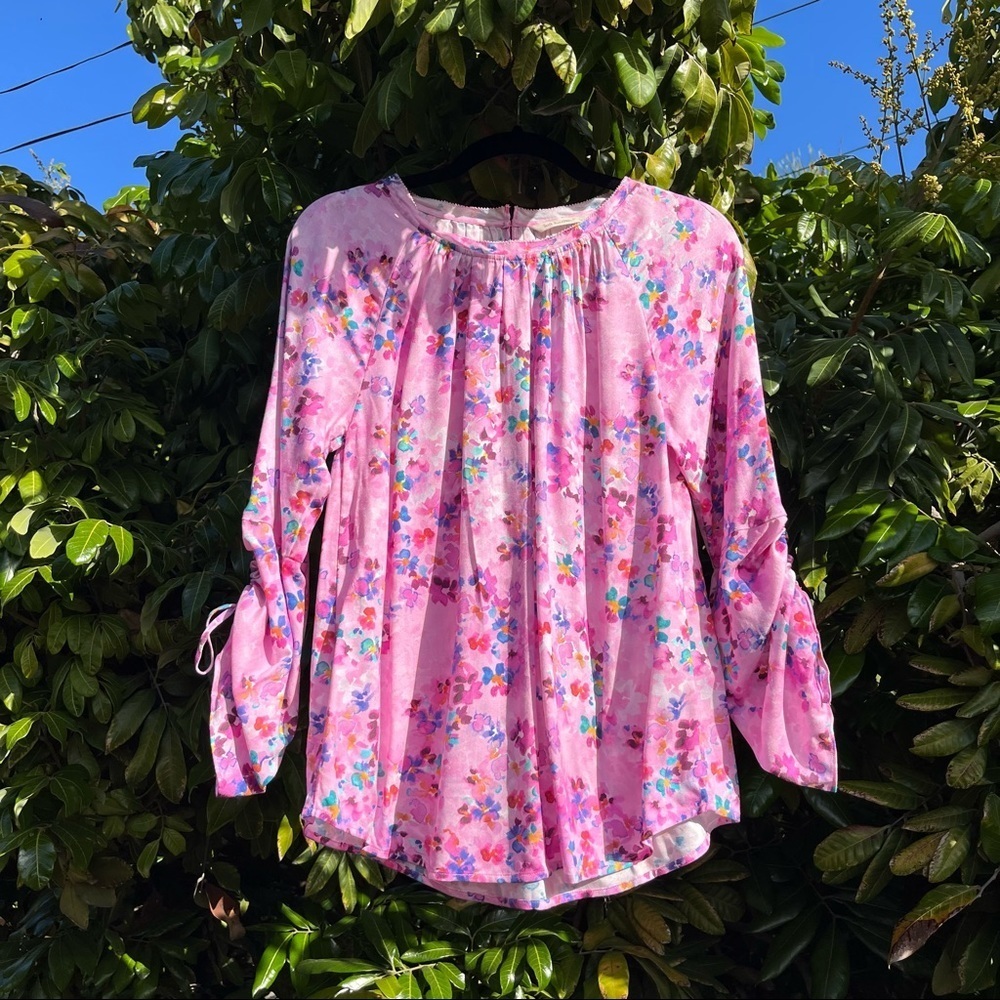 Soft Surroundings pink watercolor floral print ruched sleeve detail blouse